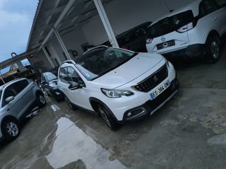 Peugeot 2008 2018 BLUEHDI 120 STOP&START ALLURE-thumb-3