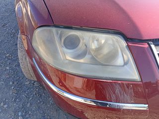 Volkswagen Passat 2004-thumb-1