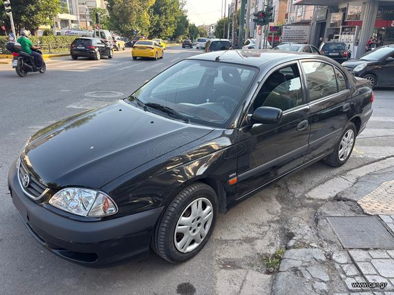 Toyota Avensis 2002 1o ΧΕΡΙ