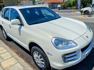 Porsche Cayenne 2010