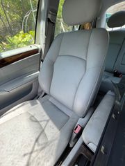 Mercedes c 200-thumb-5