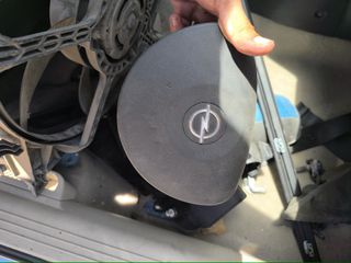 Αερόσακος τιμονιού από opel corsa c 2003