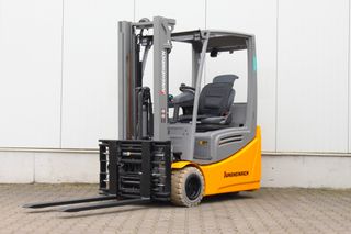Jungheinrich 2017 EFG318k - electric - 1.8t