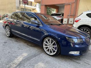 Skoda Superb 2010-thumb-6