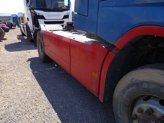 Volvo 2015 FH4 460 EURO 6-thumb-3