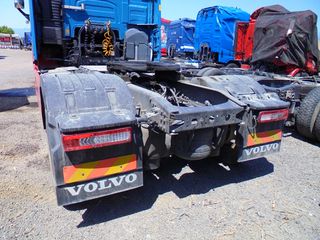 Volvo 2015 FH4 460 EURO 6-thumb-5