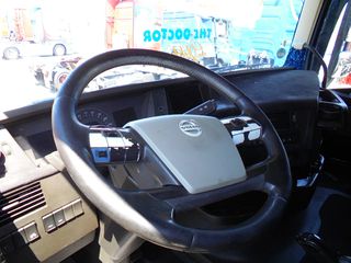 Volvo 2015 FH4 460 EURO 6-thumb-7