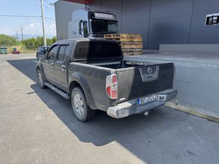 Nissan Navara 2009-thumb-3
