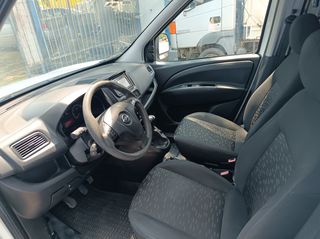 Opel Combo 2012 Maxi-thumb-12