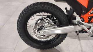 KTM 690 Enduro R 2024-thumb-13