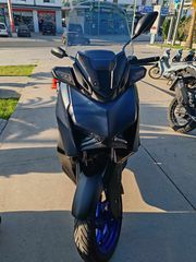 Yamaha XMAX 300 2023