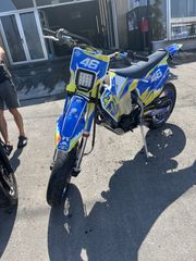 Husqvarna FE 250 2023 .
