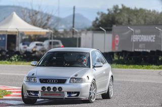 Audi S3 2002-thumb-1