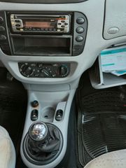 Citroen C3 2004 C3 1.1-thumb-7