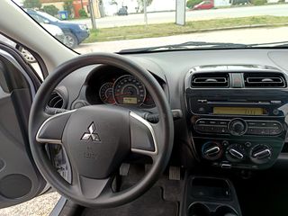 Mitsubishi Space Star 2019-thumb-6