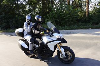 Ducati Multistrada 1200 S 2011-thumb-1