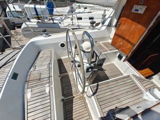 Oyster 1985 Heritage Pilothouse 37 SOLD-thumb-2