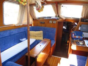 Oyster 1985 Heritage Pilothouse 37 SOLD-thumb-43