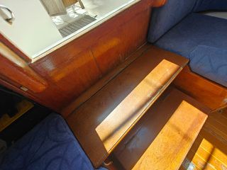 Oyster 1985 Heritage Pilothouse 37 SOLD-thumb-22