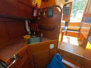 Oyster 1985 Heritage Pilothouse 37 SOLD-thumb-28