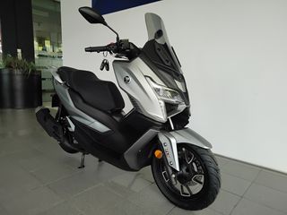 Voge SR1 2025 SCOOTER(ΕΙΔΙΚΗ ΚΑΛΟΚΑΙΡΙΝΗ ΕΚΠΤΩΣΗ-ΕΤΟΙΜΟΠΑΡΑΔΟΤΟ)-thumb-1