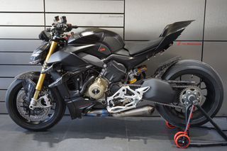 Ducati STREETFIGHTER V4 S 2021 FULL EXTRA AKRAPA CARBON λίγα χλμ !