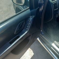 FORD MAVERICK 3000cc 2003 AJK-thumb-4