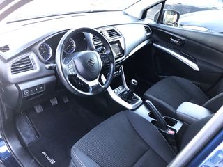 Suzuki SX4 S-Cross 2019 1000CC BOOSTERJET CLUB LPG NAVI CAMERA CLIMA-thumb-7