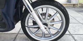 Piaggio Liberty 150 2012-thumb-3