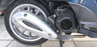 Piaggio Liberty 150 2012-thumb-5