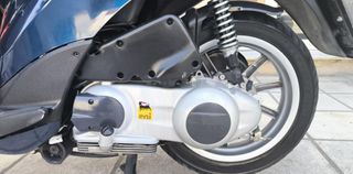 Piaggio Liberty 150 2012-thumb-12