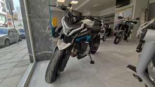 CFmoto 675 NK 2026-thumb-1