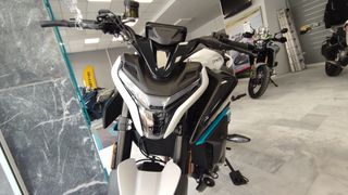 CFmoto 675 NK 2026-thumb-4