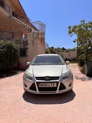 Ford Focus 2012 TITANIUM / START BUTTON-thumb-1