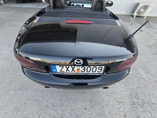 Mazda MX-5 2006-thumb-5