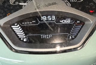 Piaggio Primavera 150 2024 Vespa  " 3.998km ΜΟΝΟ / ΠΡΩΤΟ ΧΕΡΙ "-thumb-5