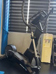 Ελλειπτικό επαγγελματικό ανταλλαγή ή πώληση