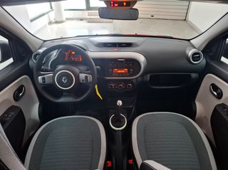 Renault Twingo 2018 LIMITED-thumb-10