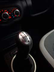Renault Twingo 2018 LIMITED-thumb-28