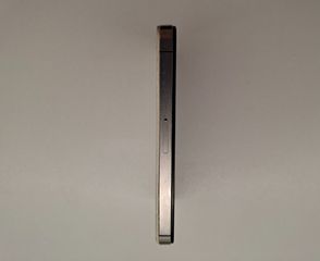 I PHONE 4S-thumb-3