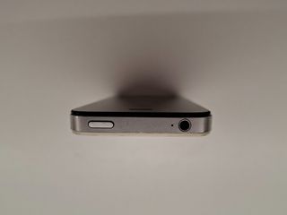 I PHONE 4S-thumb-4