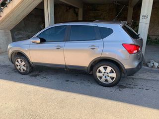 Nissan Qashqai 2008 DIESEL-thumb-2