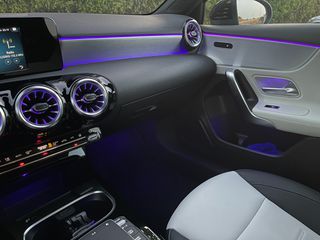 Mercedes-Benz A 250 2022 e AMG-LINE 8G-DCT "PLUG IN HYBRID"  DISTRONIC AYTOMATO ΔΕΡΜΑ-thumb-19