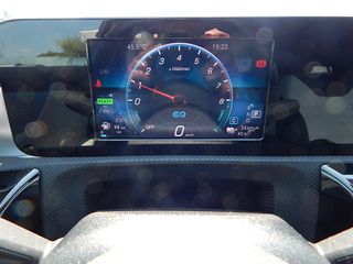 Mercedes-Benz A 250 2022 e AMG-LINE 8G-DCT "PLUG IN HYBRID"  DISTRONIC AYTOMATO ΔΕΡΜΑ-thumb-9