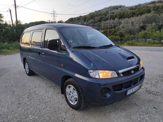 Hyundai H-1 2003