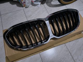 Μάσκα BMW Series 1 F40 '19+ γνήσια
