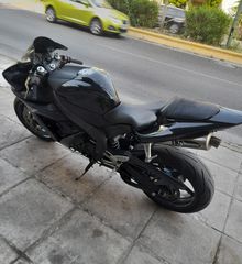 Yamaha YZF-R1 2004