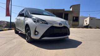 Toyota Yaris 2019 BI-TONE HYBRID-thumb-2