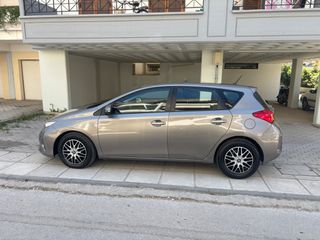 Toyota Auris 2015 1.4 D-4D DIESEL 6 TAXYTO-thumb-19