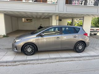 Toyota Auris 2015 1.4 D-4D DIESEL 6 TAXYTO-thumb-20